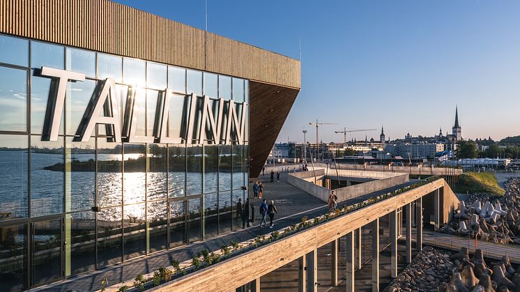Kreuzfahrtterminal mit Kebony Fassade gewinnt Architekturpreis
