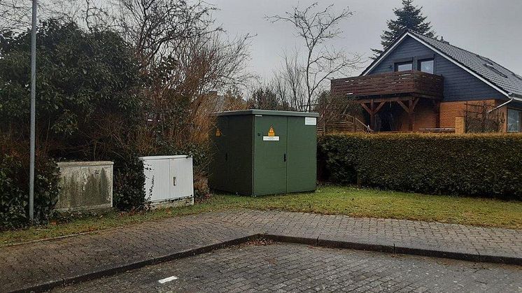 Das Foto zeigt die alte Station Steenklippen in der Gemeinde Wacken. Foto: SH Netz