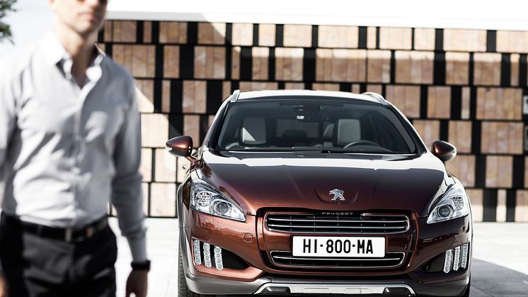 Peugeot är det snabbast växande bilmärket i Sverige