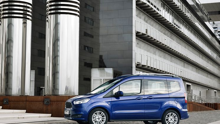 Nye Ford Tourneo Courier