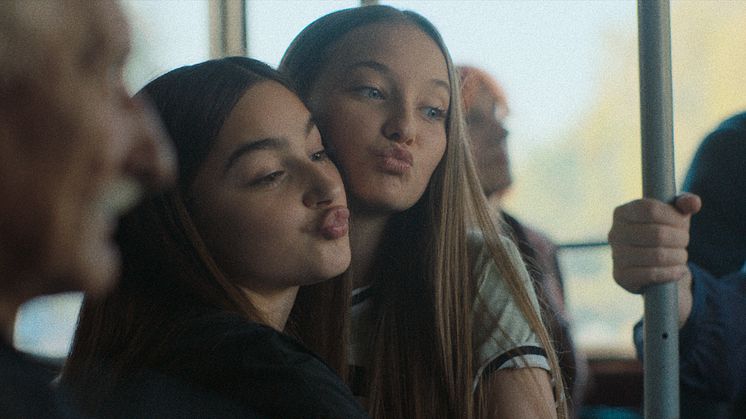 Bild från filmen Sisterhood av Dina Duma