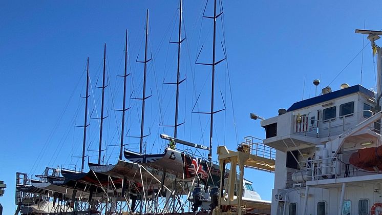 MV Mittelplate docked PMI