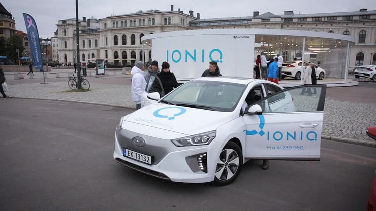 Generation IONIQ Tour 216
