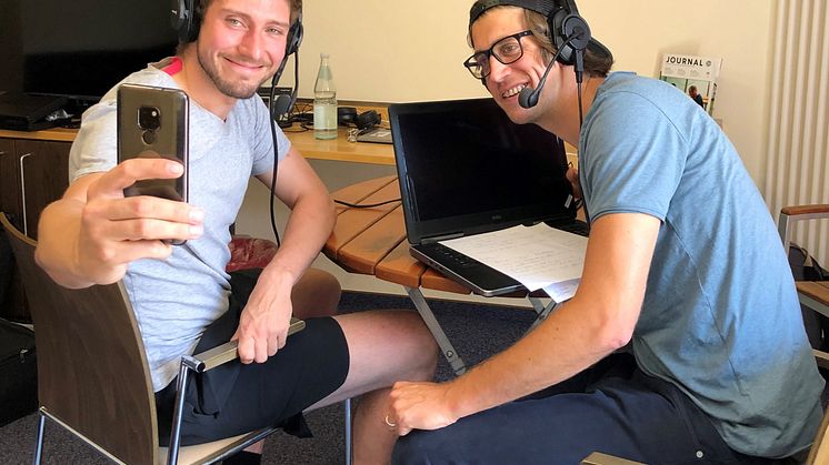 In der ersten Folge des „Team Deutschland Podcast“ spricht Host Jens Behler mit Fechter Max Hartung.