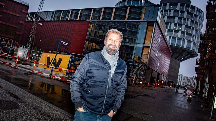 Henrik Obel foran Big Bio