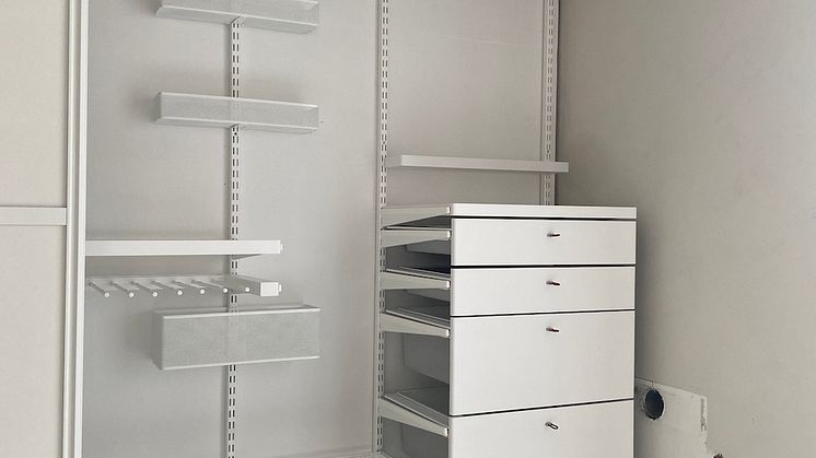 Elfa_Clothing_Interior_Click_in_system_Decor_2022_04_8107