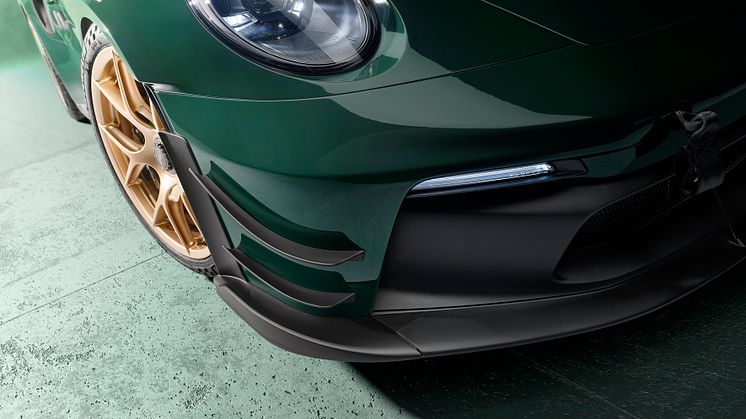 Porsche 911 GT3 RS Manthey Kit