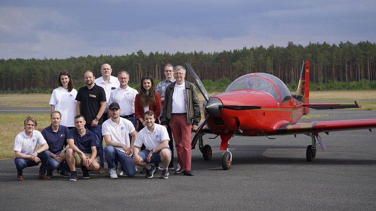 TH_News_240525_Flugzeugübergabe_4.jpg