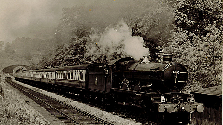 Steam train cl. 7005 captured from Chipping Campden signal box 1.png