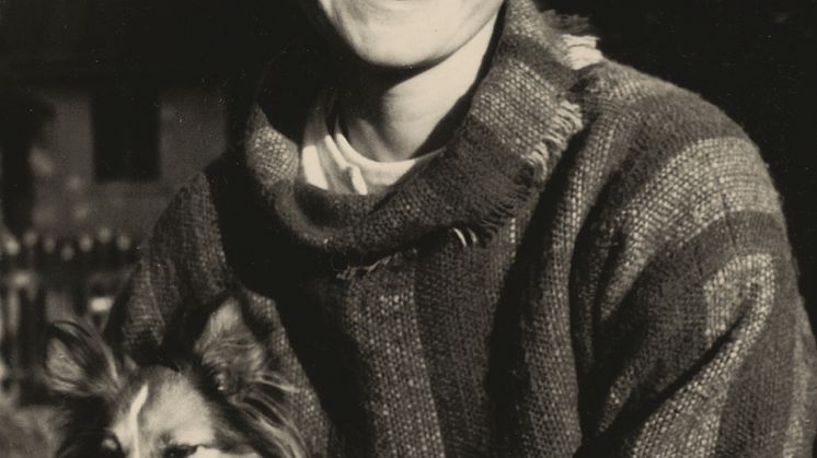Anna Rydstedt med hunden Jeppe