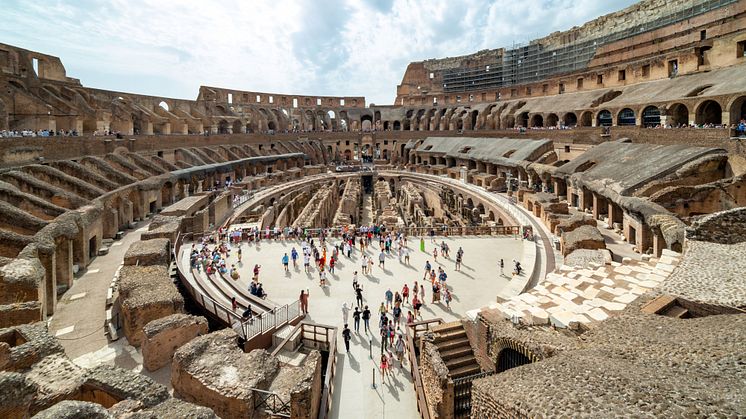 Colosseum and Roman Forum Tour