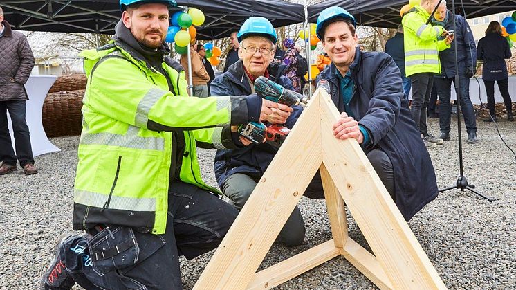 Drag när radhusbygge på Vallby i Västerås invigdes 