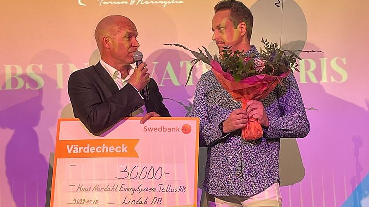 To the left Nicklas Friberg, Lindab Innovation Hub and to the right Knut Nordahl, EnergiSystems Tellus AB.