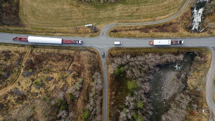 Transport fra Monstad til Kvenndalsfjellet, 27.4.2020