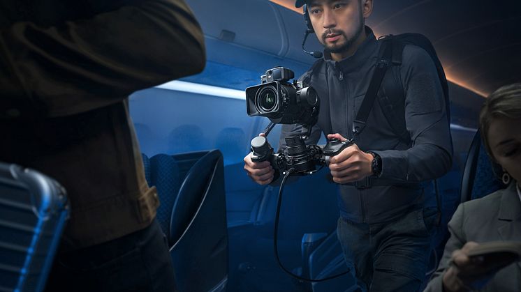 DJI Ronin 4D Flex - Key Visual (On the Set) - 2 of 2