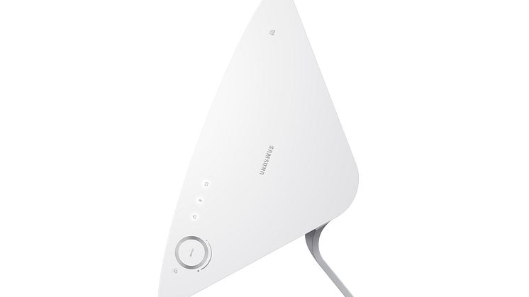 M7 White_002