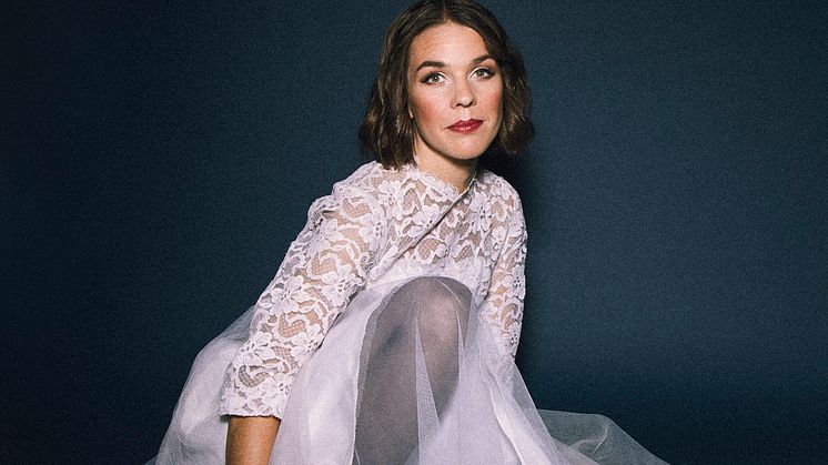 Isabella Lundgren släpper ny singel idag och medverkar på Idrottsgalan i SVT