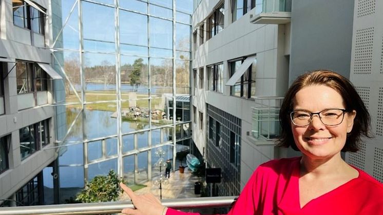 ”Vi är glada över att bidra till en jämlik vård i Sverige för patienter med den här specifika genmutationen i och med att läkemedlet Tepmetko nu är subventionerat av TLV. För patienter med denna mutation har det tidigare saknats målriktad behandling”