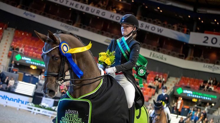 Josefine Hoffmann och Hoennerups Driver under LFC International på Gothenburg Horse Show, foto Roland Thunholm