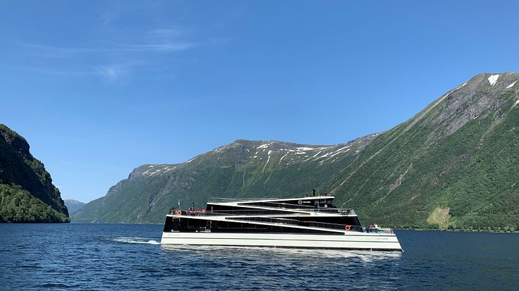 Nye Legacy of The Fjord ble overlevert til The Fjords mandag 6. juli 2020. 