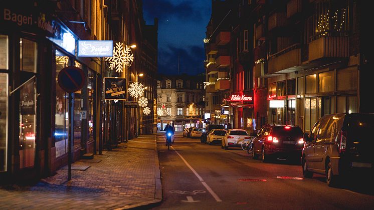 julparkering-DSC_4350-1920x1080-red
