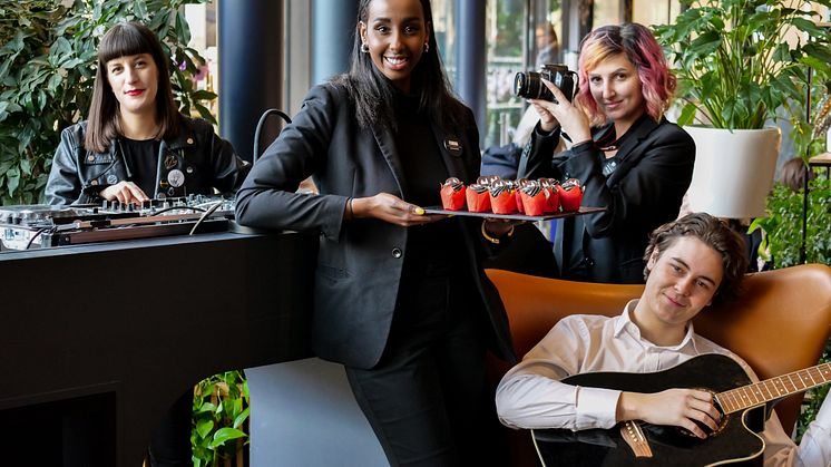 Clarion Hotel Sign - Guest Experience Team.jpg