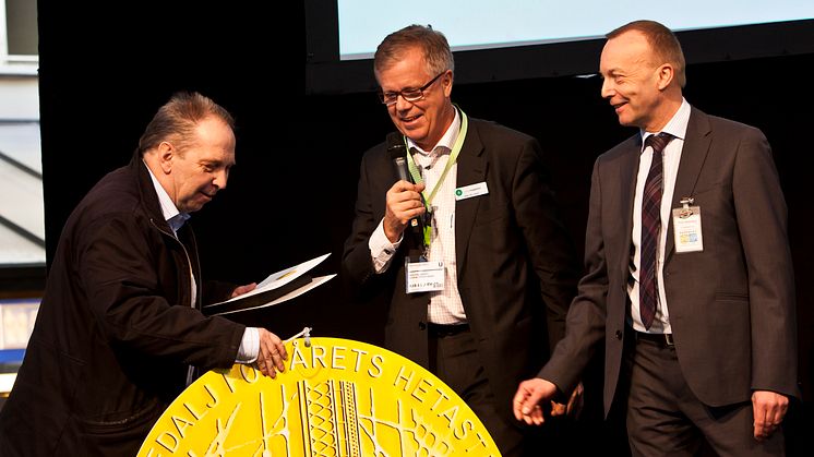 Årets hetaste materialnyhet 2012 till Smidesproffsen i Umeå