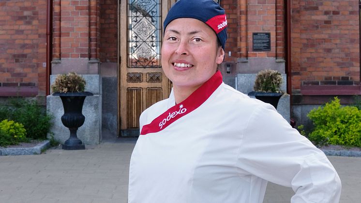 Karla Corpeno Nilsson, Kock på Vallbacksskolan i Gävle. Fotograf: Nenne Jacobson Granath, atelje3@comhem.se  