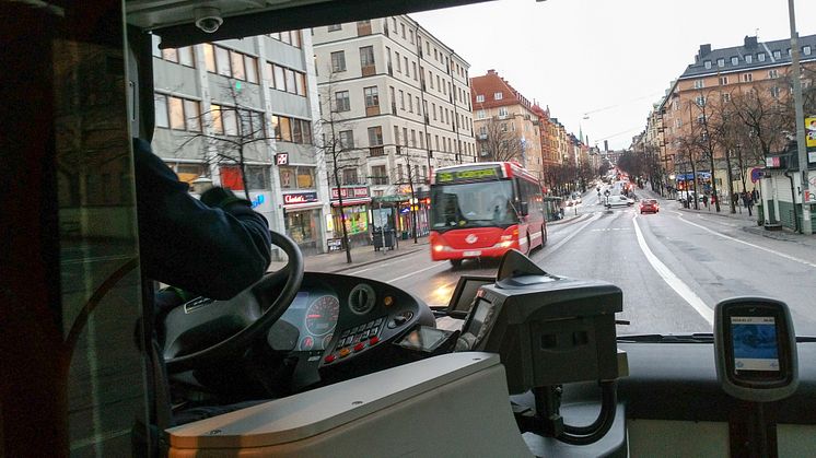 Busstrafiken får ett användarvänligt och stabilt radiosystem och personalen får en tryggare arbetsmiljö med mindre stress. 