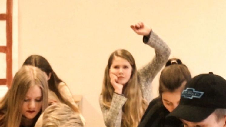 Almåsskolan presenterar Touchbänken