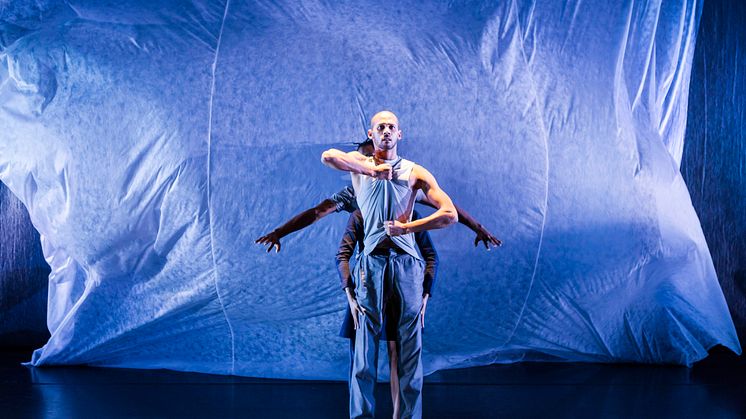 Adagio for a hacked life - foto Oscar O'Ryan