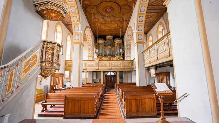 Die St. Georgenkirche in Rötha mit den Silbermann-Orgeln - Foto: Tom Williger 