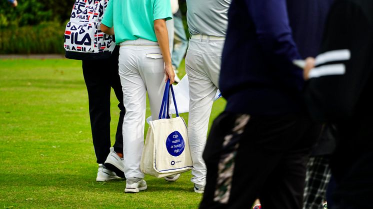 Bluewater is hugely pleased to be supporting youth golf in China with both pure water and sustainable water bottles to discourage use of single-use plastic bottles