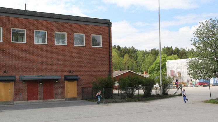 Kevius (M): Ny idrottshall vid Grimstaskolan 