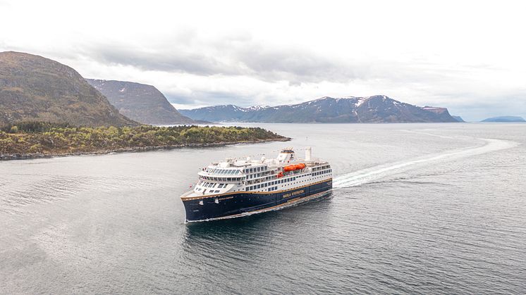 Havila Castor at sea