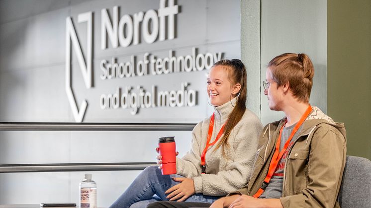 Studenter på Noroff Kristiansand