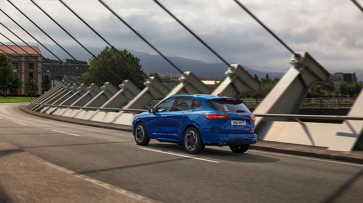2023 FORD KUGA ST-LINE (3)