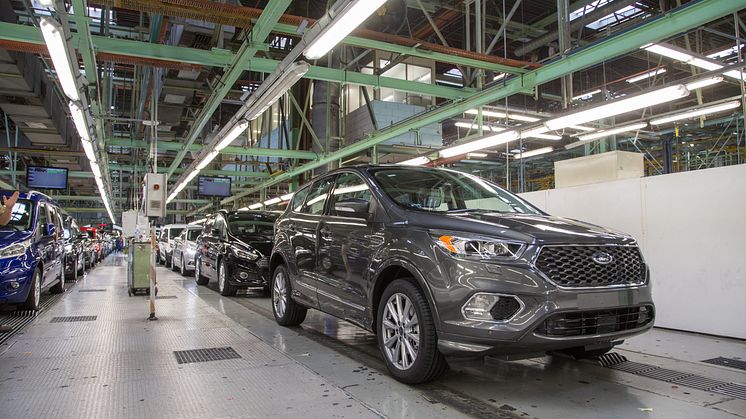 2016_Discover_SUV_3617