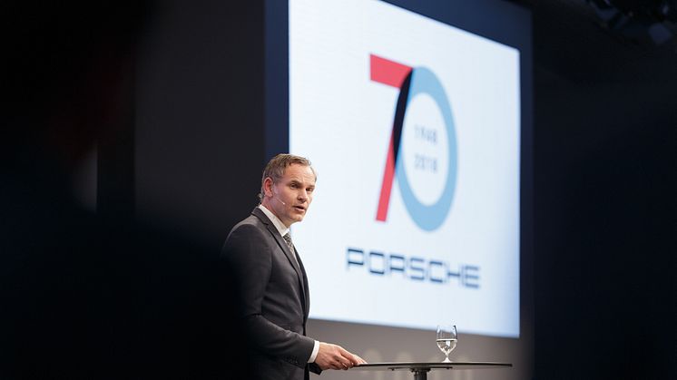 "Porsche will always be Porsche – the leading brand for exclusive, sporty mobility”, reinforces Blume.