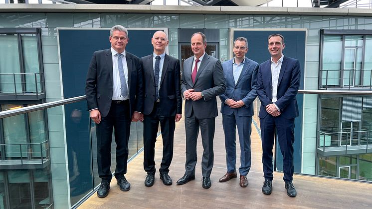 Gruppenbild Vertragspartner