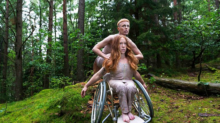Dansduetten Spinn gästar Stora Teatern