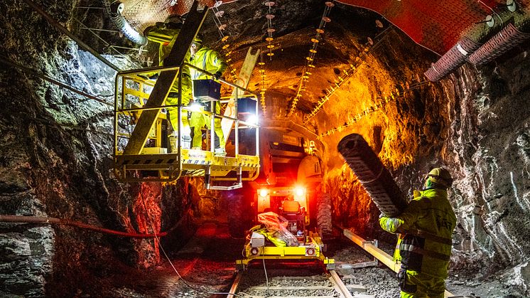 Tunellsikring er en viktig del av vedlikeholdsarbeidet i sentrumstunellen. Foto: Katrine Holland/Sporveien.