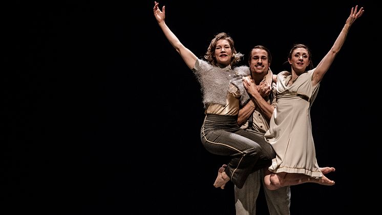 Lunchdans 2018 spelas 27 nov-7 dec på Skånes Dansteater. Bild från The Entertainers av Roser López Espinosa.
