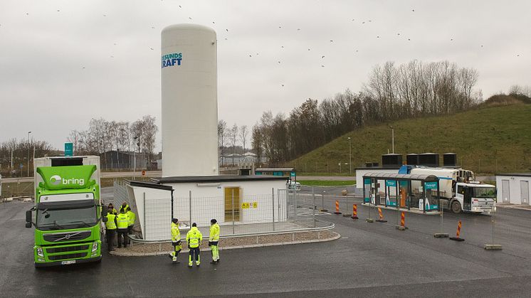 Flytande biogas ersätter fossil diesel i Helsingborg