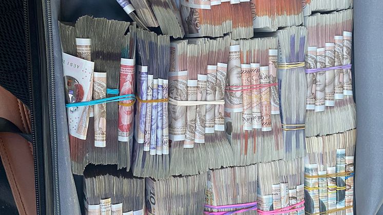 cash 1.jpg