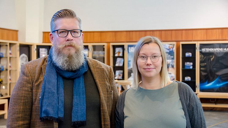 Simon Matti, professor i statsvetenskap vid Luleå tekniska universitet och Charlotta Söderberg, forskare i statsvetenskap vid Luleå tekniska universitet