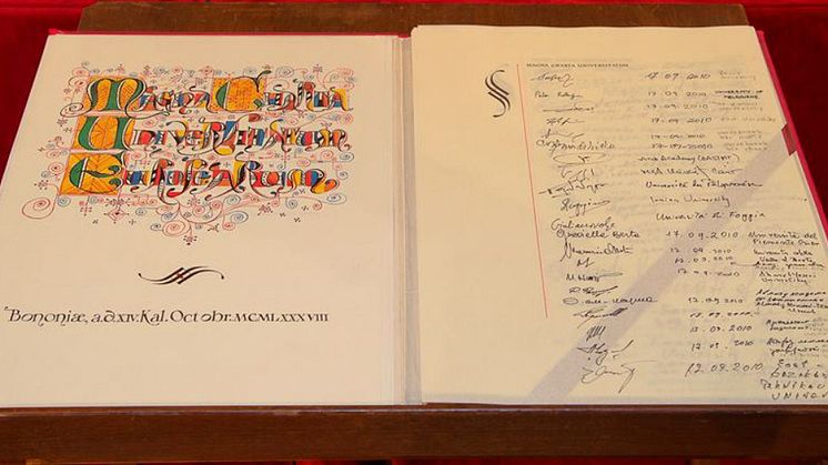 Högskolan Kristianstad skriver under Magna Charta i Bologna