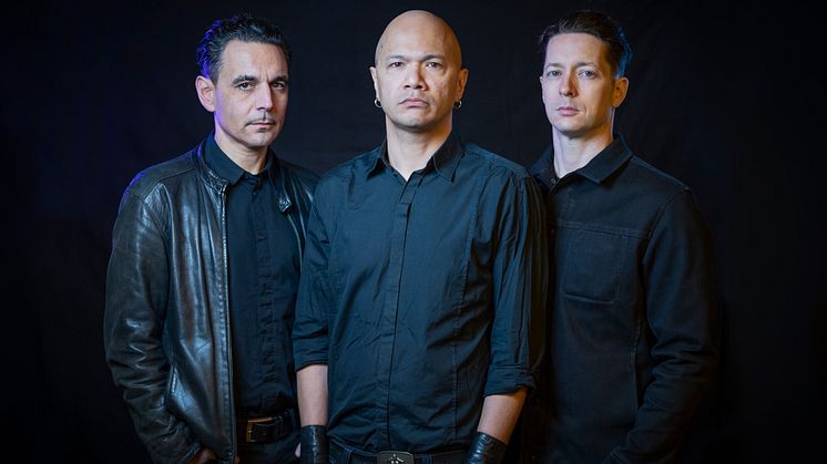 93 - Danko Jones - 20220412 - Photo Cred Daniel Berbig.jpg