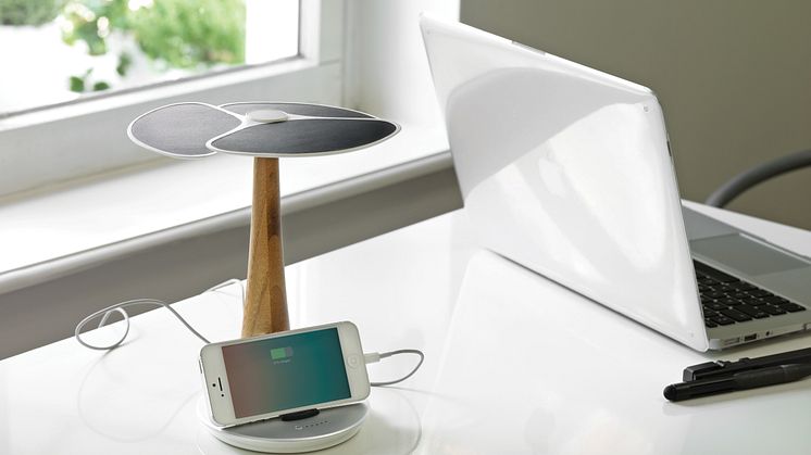 Solcellsträd för tablets och telefoner