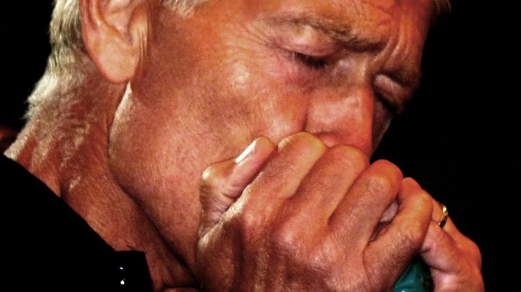 Bill Öhrström släpper idag bluesalbumet "Ogift" uppföljaren till kritikerrosade skivan "Gift"!